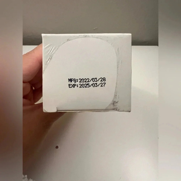 Suntouched Hair Lightener Set of 2 - Picture 3 of 3